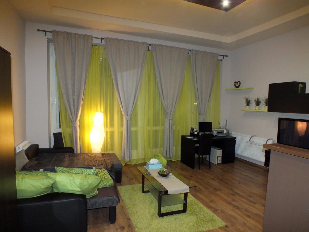 Standard Apartment By Hi5 - Feherhajo Budapeşte Oda fotoğraf