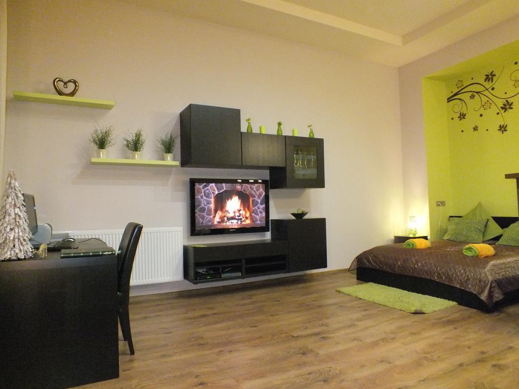 Standard Apartment By Hi5 - Feherhajo Budapeşte Oda fotoğraf