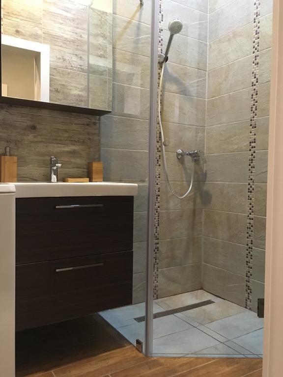 Standard Apartment By Hi5 - Feherhajo Budapeşte Dış mekan fotoğraf